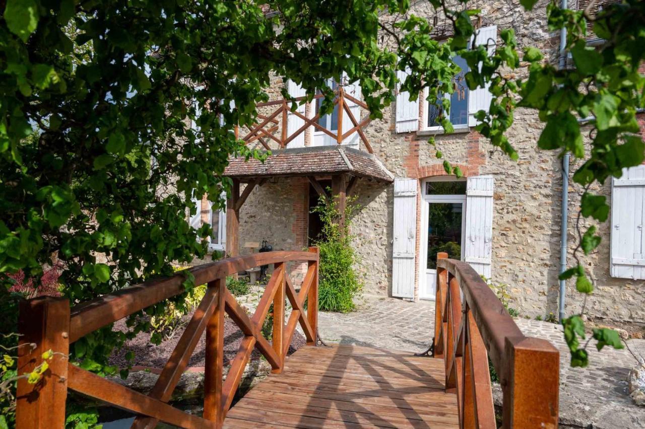 LE MOULIN DE CUTESSON Ô delà du M Bed and Breakfast Villenauxe Esterno foto